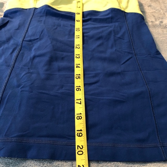 Lululemon high neck tank - Picture 5 of 9